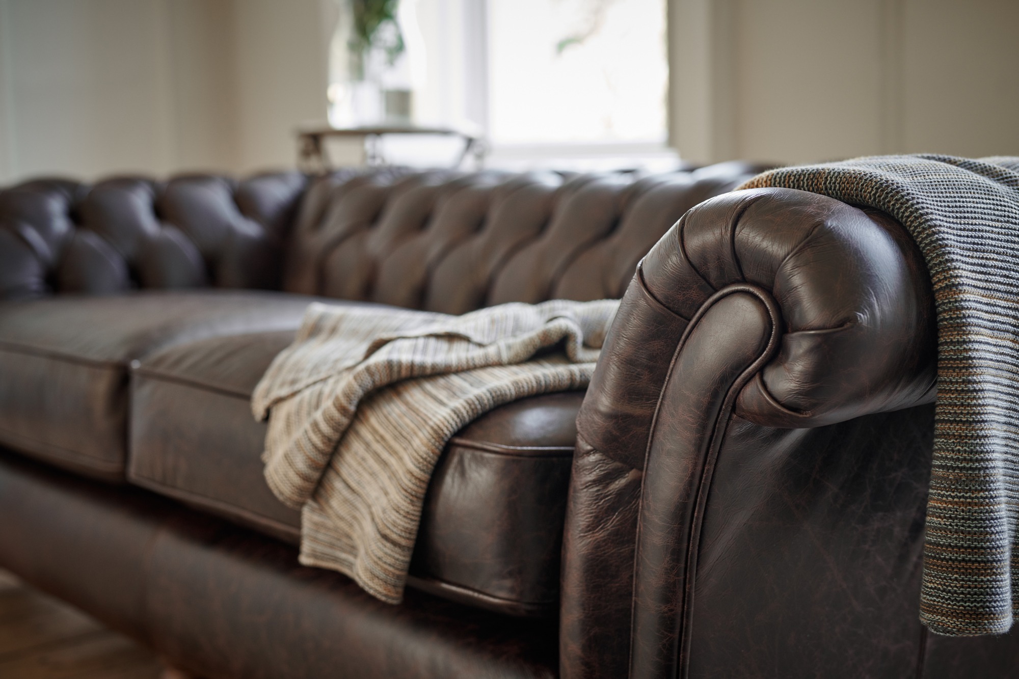 Chesterfield Sofas Leather Furniture, Leather Couch Manufacturers